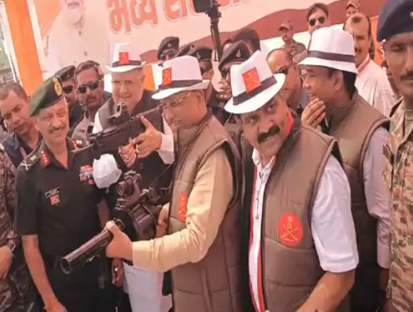 cg update  रायपुर में इंडियन आर्मी ने दुश्मन के हेडक्वार्टर को ब्लास्ट कर उड़ाया