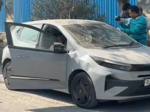 valentines day murder वेलेंटाइन डे पर मोहब्बत का अंत पहले हत्या फिर आत्महत्या