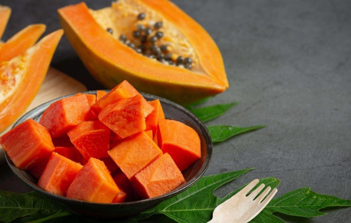 benefits of eating papaya पपीता खाने से दूर होंगी ये बीमारीयांजानिए इसके खाने के फायदें