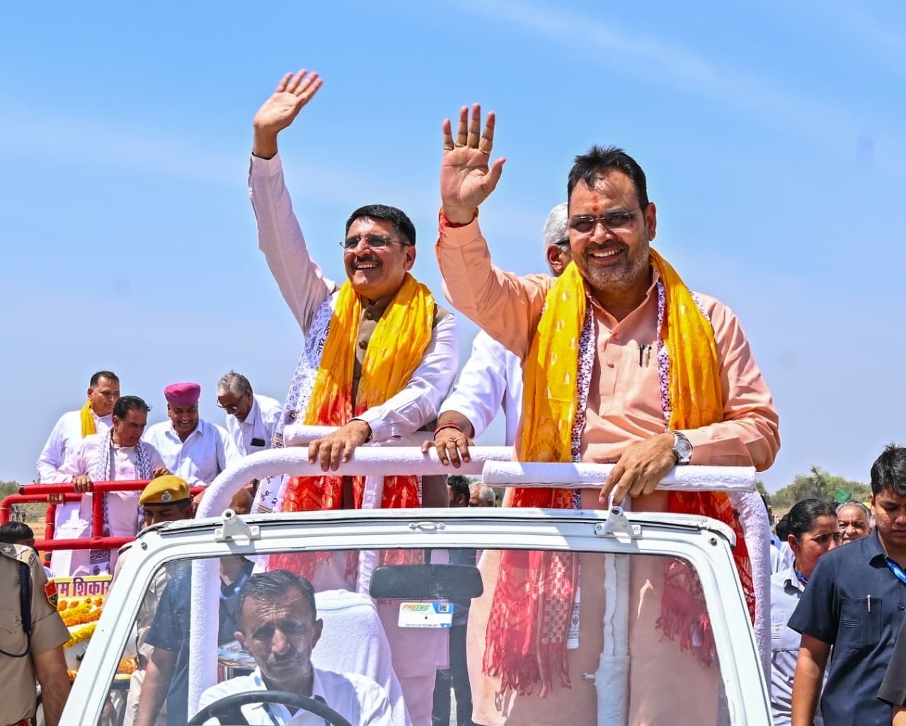 रामनवमी की शोभायात्रा में शामिल हुए cm भजनलाल श्रीराम दरबार की पूजा की