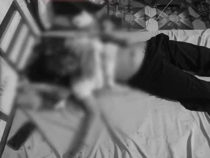 raipur double murder एक बर्खास्त पुलिसकर्मी ने कुल्हाड़ी से मारकर की पत्नी और बेटी की हत्या