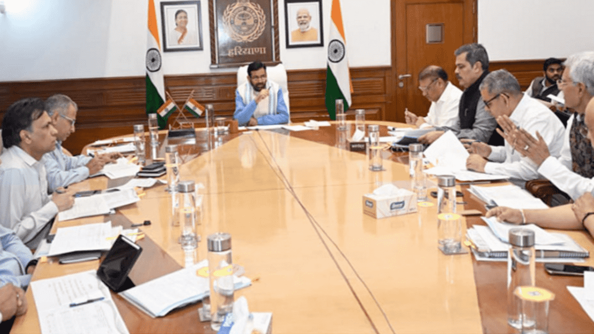 हरियाणा में सड़क निर्माण को रफ्तार देने की तैयारी cm सैनी ने 6 माह तक इंपोर्टेड तारकोल को दी मंजूरी