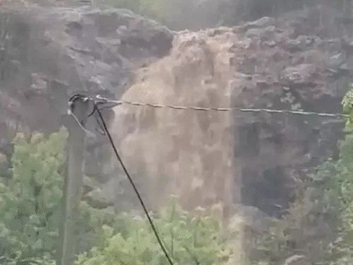 ☁️ देश में मानसून की रफ्तार तेज खतरे भी बढ़े केदारनाथ में भूस्खलन से 2 की मौत