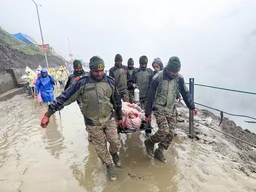 मानसून की मार बिहार में बिजली गिरने से 17 की मौत हिमाचल में ₹1200 करोड़ का नुकसान