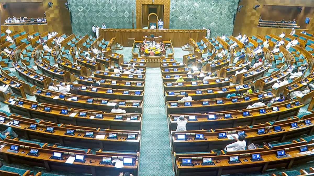 monsoon session day 11 बिहार वोटर वेरिफिकेशन मामले पर संसद में हंगामा