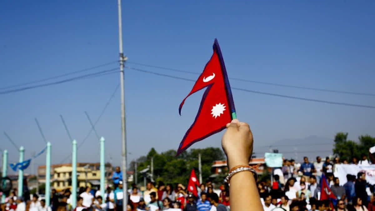 नेपाल में पहली बार ‘हरित चुनाव’ प्लास्टिक बैन ई-वाहनों की अनिवार्यता और सख्त नियम
