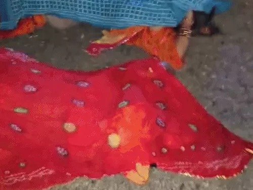 राजस्थान में खड़े ट्रेलर में घुसा टेंपो ट्रेवलर 18 की मौत चीखों से गूंज उठा हाईवे