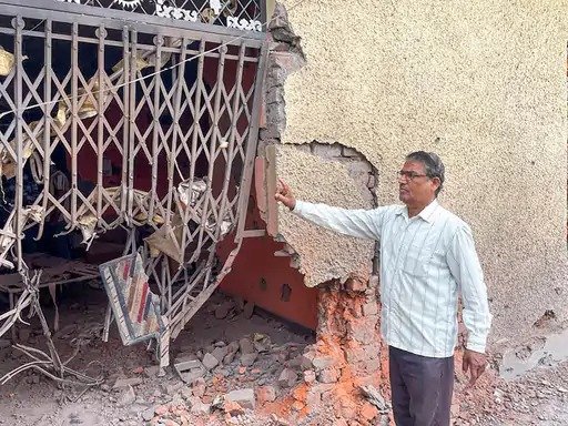 ⚔️ पुंछ में सीमा पर भारी गोलीबारी पाकिस्तान की कार्रवाई में 15 की मौत