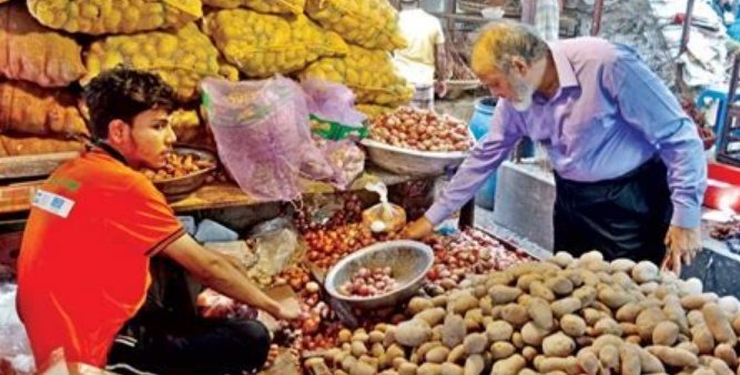 भारत में तेल प्याज और गेहूं का रिकॉर्ड उत्पादन फिर भी इनकी कीमतों में तेजी