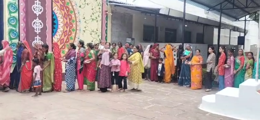 barwani central jail raksha bandhan बड़वानी केंद्रीय जेल में राखी का उत्सव