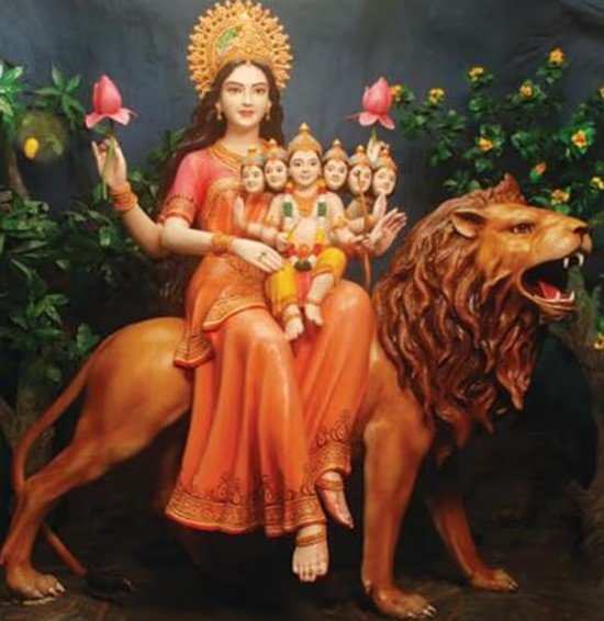 chaitra navratri skandamata day नवरात्रि के पांचवें दिन स्कंद कुमार के माता की होती है पूजा