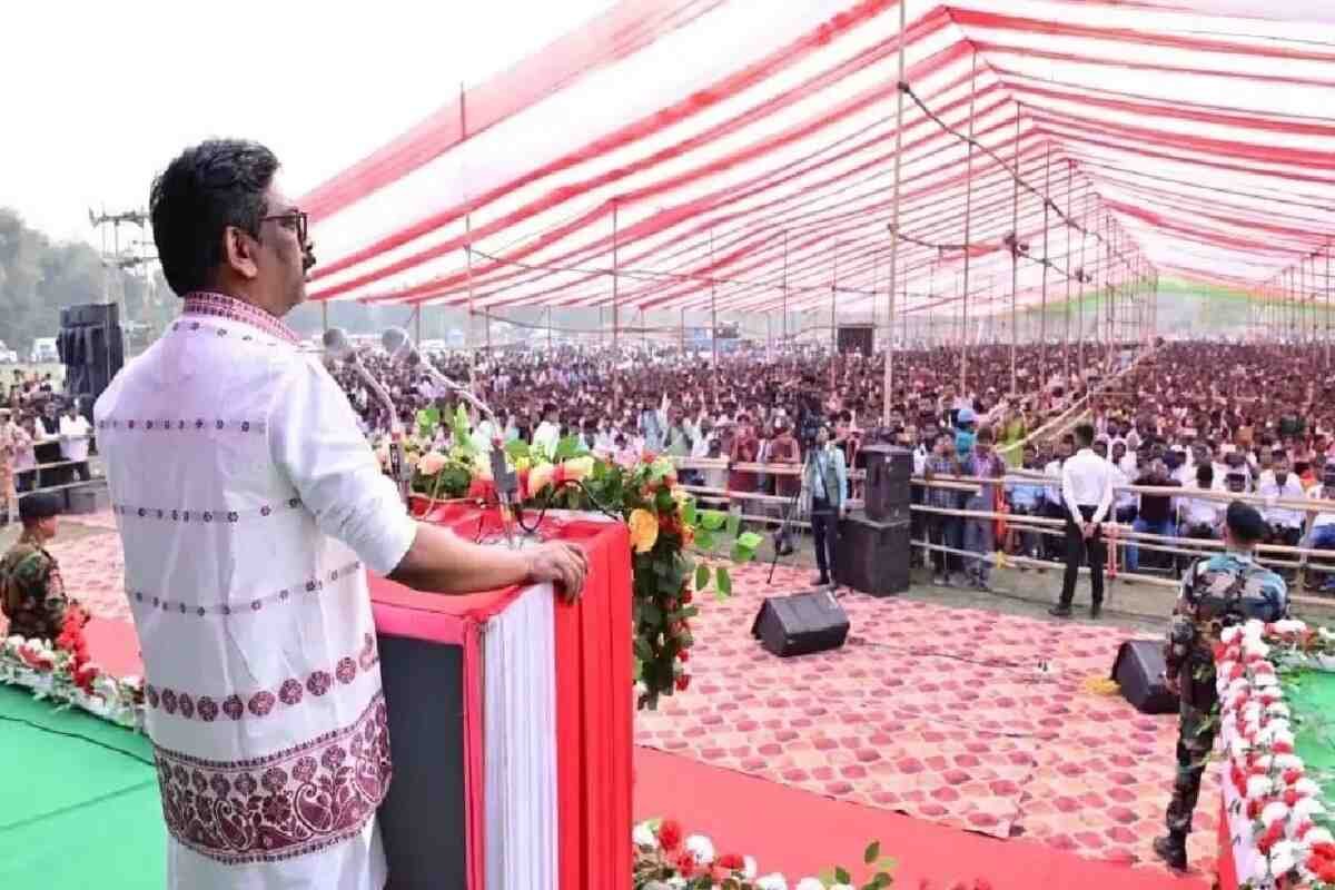 असम चुनाव से पहले सक्रिय हुए झारखंड cm हेमंत सोरेन 2-दिवसीय दौरे पर दिया जनजातीय एकता पर जोर