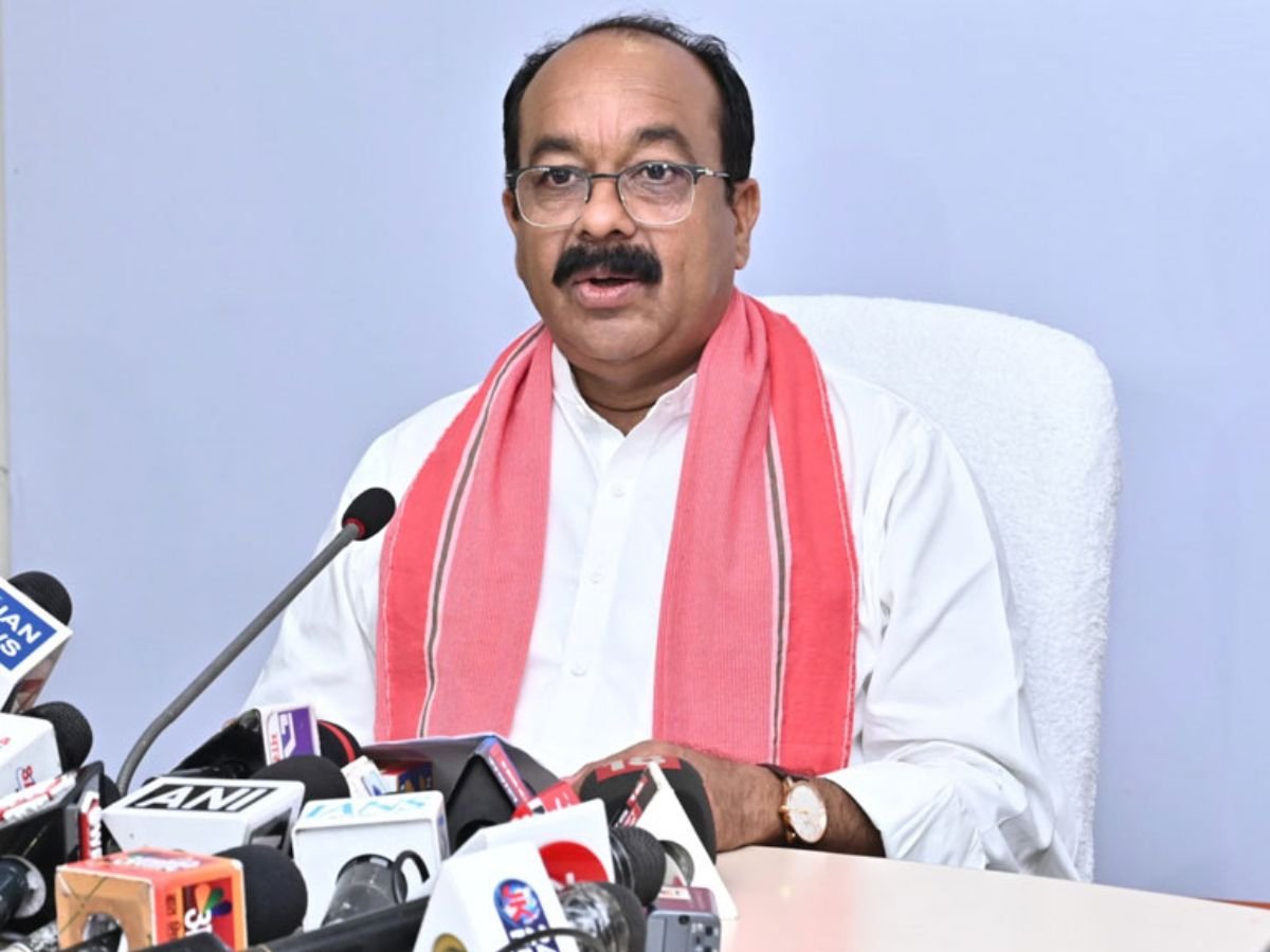 बस्तर से सुरक्षाबल की वापसीउप मुख्यमंत्री अरुण साव का पलटवार