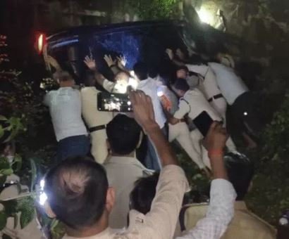 gwalior कार ने कांवड़ियों को कुचला 4 की मौतइनमें एक ही परिवार के तीन लोग