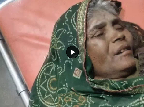 चलती कार से महिला को फेंका महिला के सीने में चुभे थे स्टेप्लर पिन