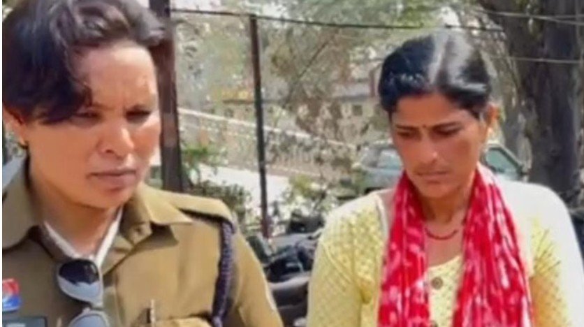 wife killed paralyzed husband कोरबा में दिल दहला देने वाली वारदात पेरालाइसिस पति से छुटकारा पाने पिला दिया कीटनाशक