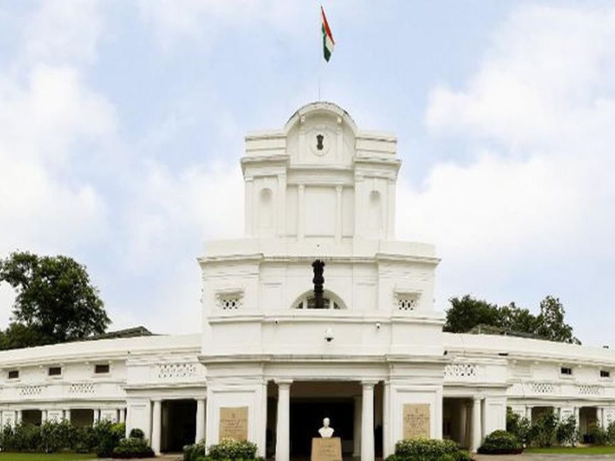 दिल्ली विधानसभा और स्पीकर को बम से उड़ाने की धमकी