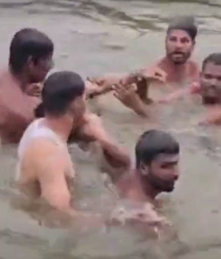 ujjain महाकाल दर्शन करने आए युवक की शिप्रा नदी में डूबने से मौत