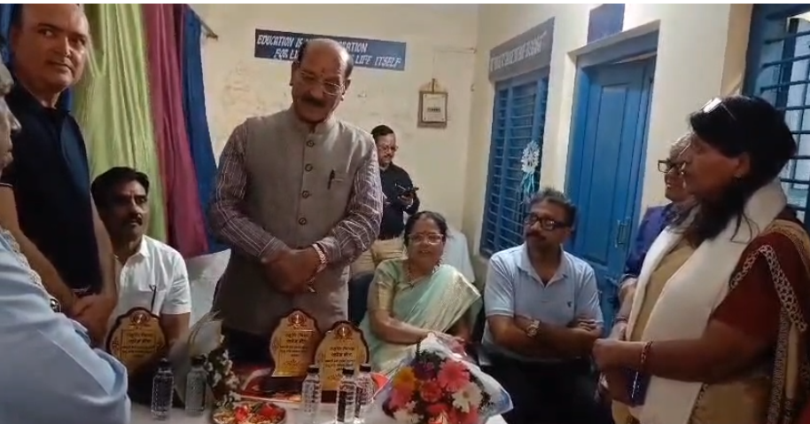 नवनिर्मित कंप्यूटर लैब का विधिवत उद्घाटनस्वास्थ्य मंत्री सुबोध उनियाल रहे मौजूद