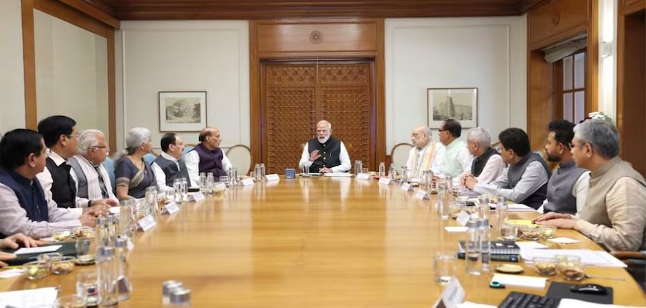 मिडिल ईस्ट तनाव पर pm मोदी की मैराथन बैठक ऊर्जा आपूर्ति पर फोकस