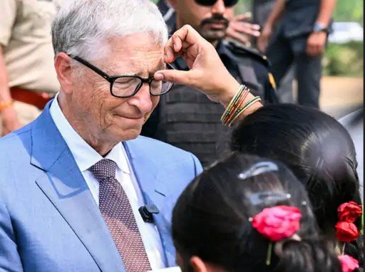 ai समिट से पीछे हटे बिल गेट्स एपस्टीन फाइलों में नाम आने के बाद बदला प्लान अब अंकुर वोरा देंगे भाषण