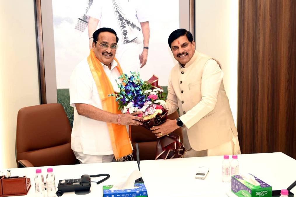 मध्यप्रदेश किसानों को बड़ी राहत सफल हुए सीएम डॉ मोहन यादव के प्रयास केंद्र सरकार ने कई योजनाओं के लिए दी मंजूरी