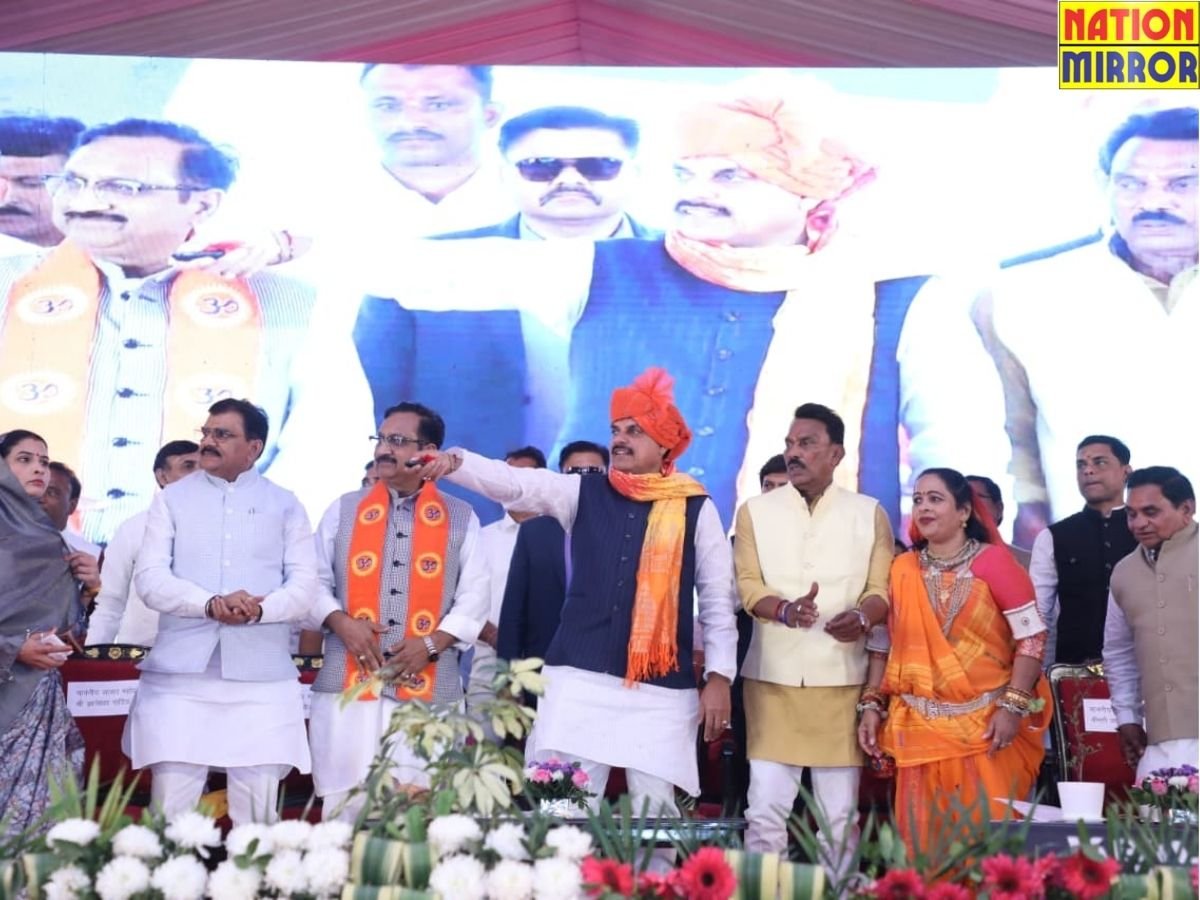 बाबा विश्वनाथ की शरण में cm डॉ मोहन कहा- mp-up मिलकर लिखेंगे विकास की नई इबारत