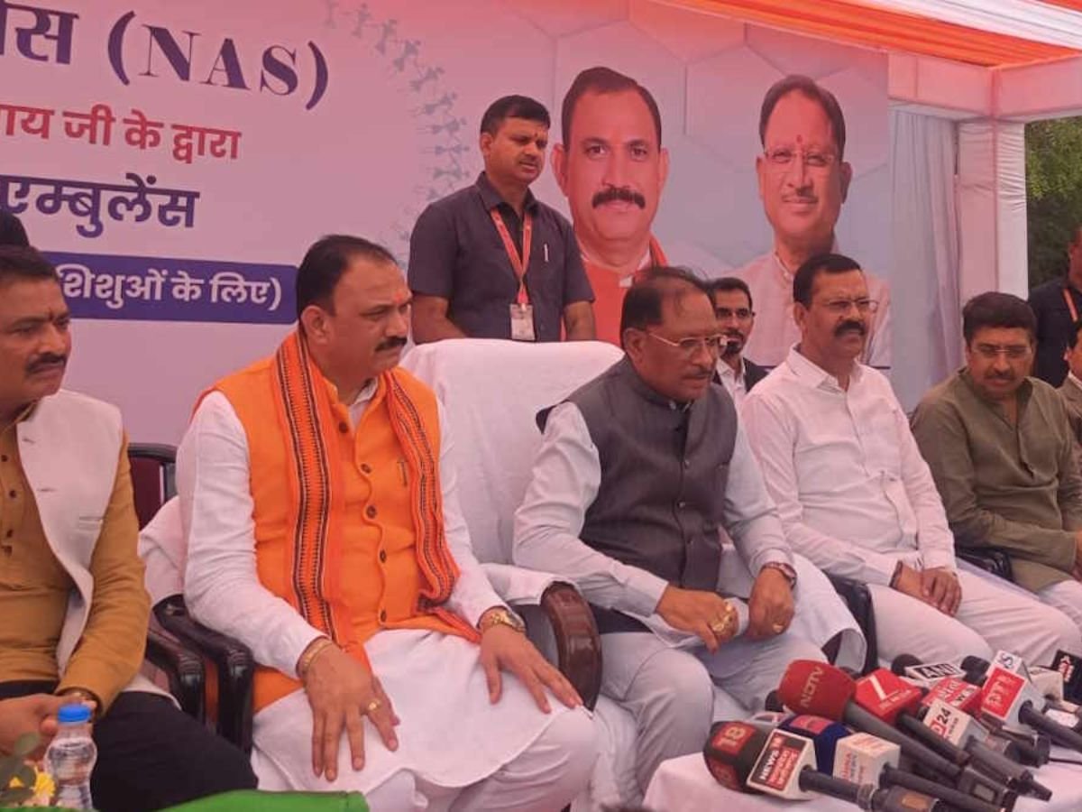 ग्रामीण क्षेत्रों में 30 मिनट में मिलेगी एंबुलेंस cm साय ने संजीवनी एक्सप्रेस का किया लोकार्पण