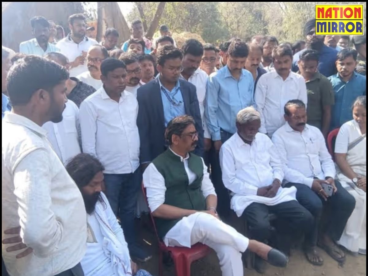 वीर सोरेन के अंतिम यात्रा में शामिल हुए सीएम हेमंत सोरेन