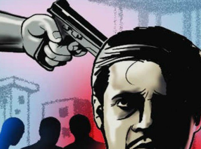 फिल्मी अंदाज में 4 करोड़ की लूट इंदौर के सराफा व्यापारी को तामिया में बनाया बंधक