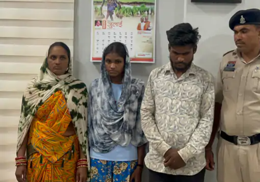 khairagarh crime news चाची को डायन कहने पर पड़ोसन की हत्या