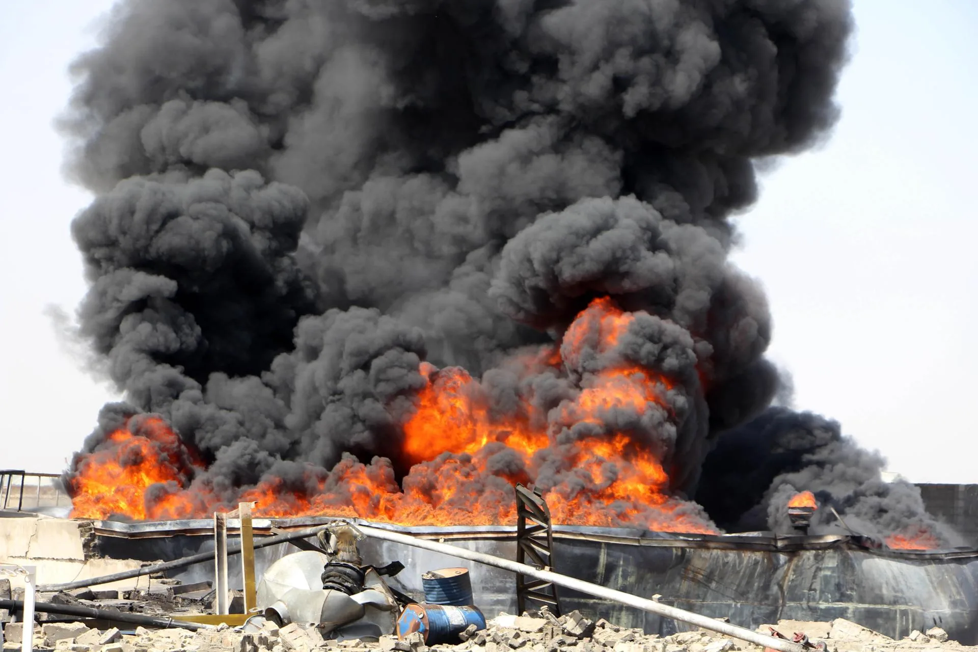 pakistan launched an airstrike on kandahar
