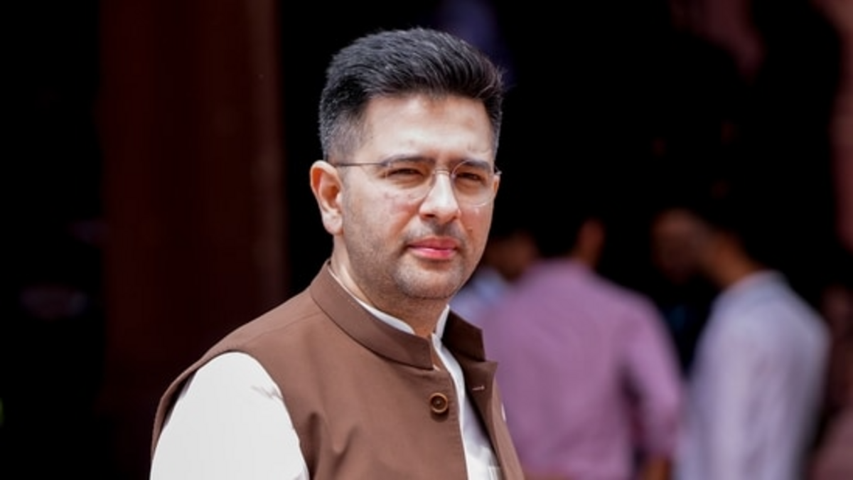 7 aap mp’s including raghav chadha merge with bjp announcement comes at press conference
