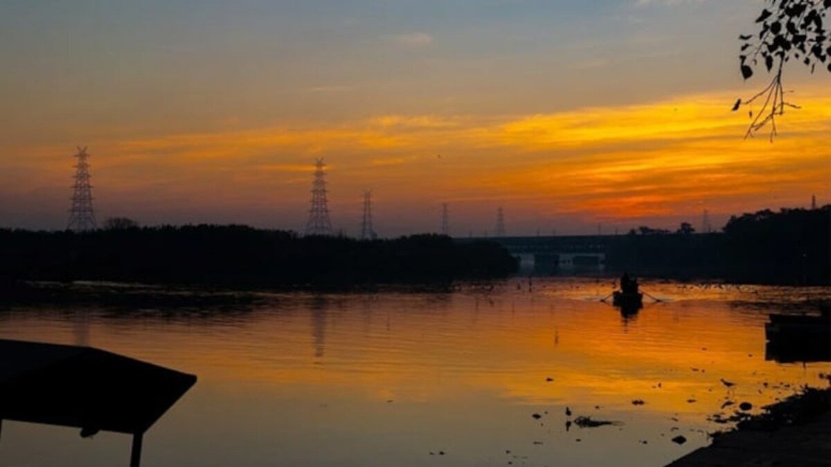 5 engineering students die by drowning in godavari river in ap’s eluru cm expresses grief
