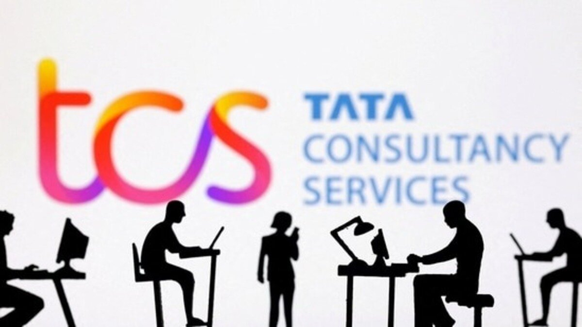 tcs suspends six of its employees following arrests in sexual harassment case in nashik cm praises cops