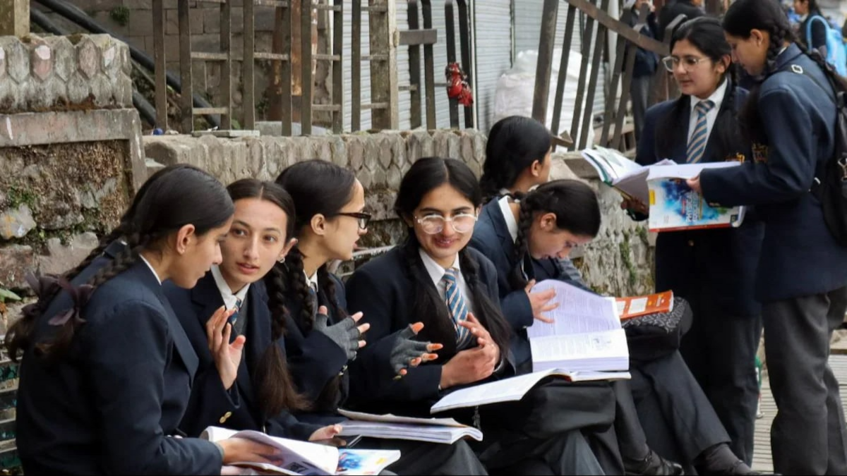 cbse announces dates for second class 10 board exams another chance for students to improve scores