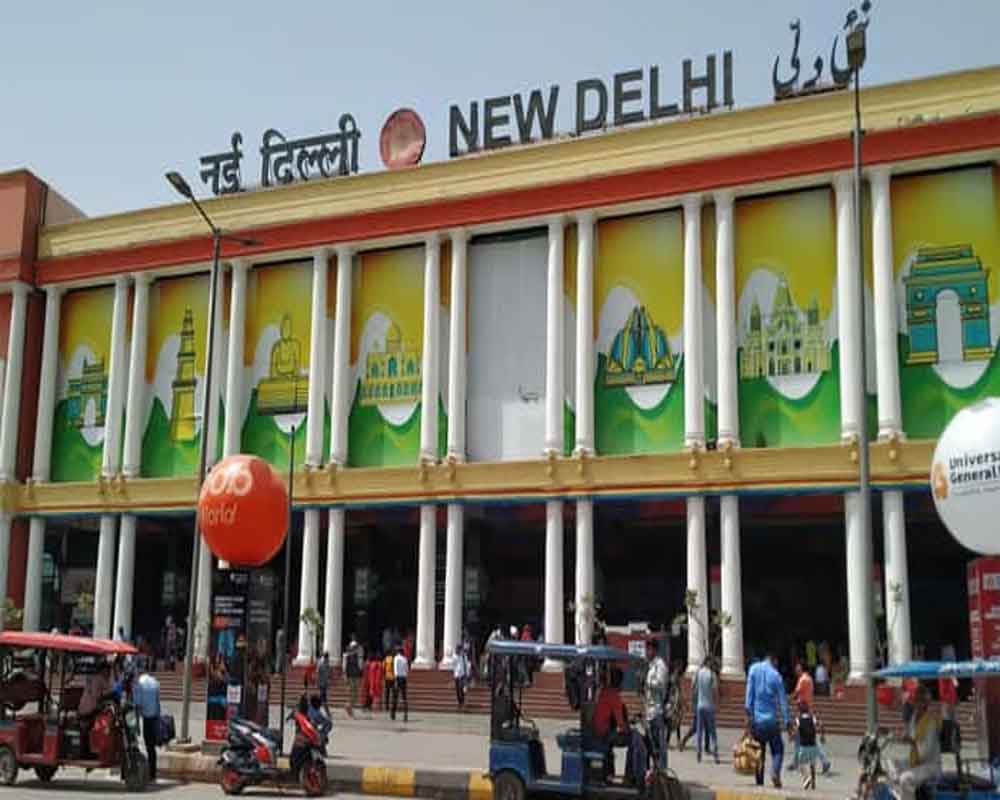 नई दिल्ली रेलवे स्टेशन पर बम की झूठी सूचना कोई खतरा नहीं