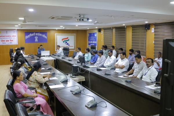 वाशिममध्ये लोकसेवा हक्क दिनानिमित्त शासकीय सेवा सुधारणांची चर्चा
