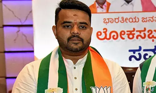 रेप केस में दोषी पूर्व पीएम देवेगौड़ा के पोते प्रज्वल रेवन्ना, अदालत में ही रो पड़े;  कल होगा सजा का ऐलान