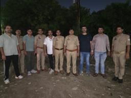 थाना सेक्टर-49 क्षेत्र में पुलिस और बदमाशों के बीच मुठभेड़, दो शातिर अपराधी घायल अवस्था में गिरफ्तार