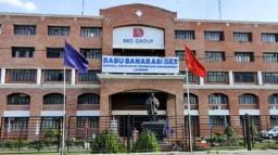 लखनऊ में BBD ग्रुप पर आयकर विभाग की बड़ी कार्रवाई:  100 करोड़ की बेनामी संपत्तियां जब्त
