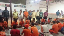 सावन शिवरात्रि पर नोएडा और ग्रेटर नोएडा में आस्था का सैलाब, शिवालयों में उमड़ी भक्तों की भीड़