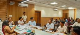 हर घर तिरंगा अभियान-2025 -  जिलाधिकारी ने की तैयारियों की समीक्षा