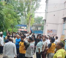 ग्रेटर नोएडा: लापता युवक का शव बुलंदशहर में मिला, हत्या की आशंका—बिसरख पुलिस पर परिजनों ने लगाया लापरवाही का आरोप