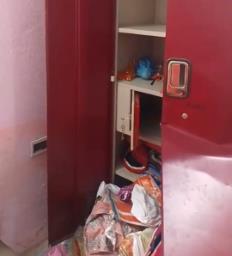 बंद घर में बड़ी चोरी: चोर ले गए 15 लाख के जेवर और ₹70,000 नकद, गांव में सनसनी