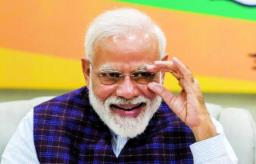 मोदी का ‘सोशल मीडिया संन्यास’ या मार्च में ‘अप्रैल फूल’ का मजा?