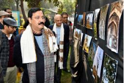 हजार शब्दों के बराबर होती है एक तस्वीर : प्रो. संजय द्विवेदी