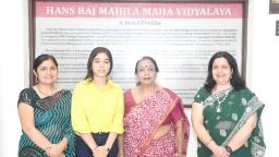 HMV की बी.वॉक स्टूडेंट सलोनी ने कॉलेज का नाम किया रोशन, यूनिवर्सिटी में हासिल किया दूसरा स्थान
