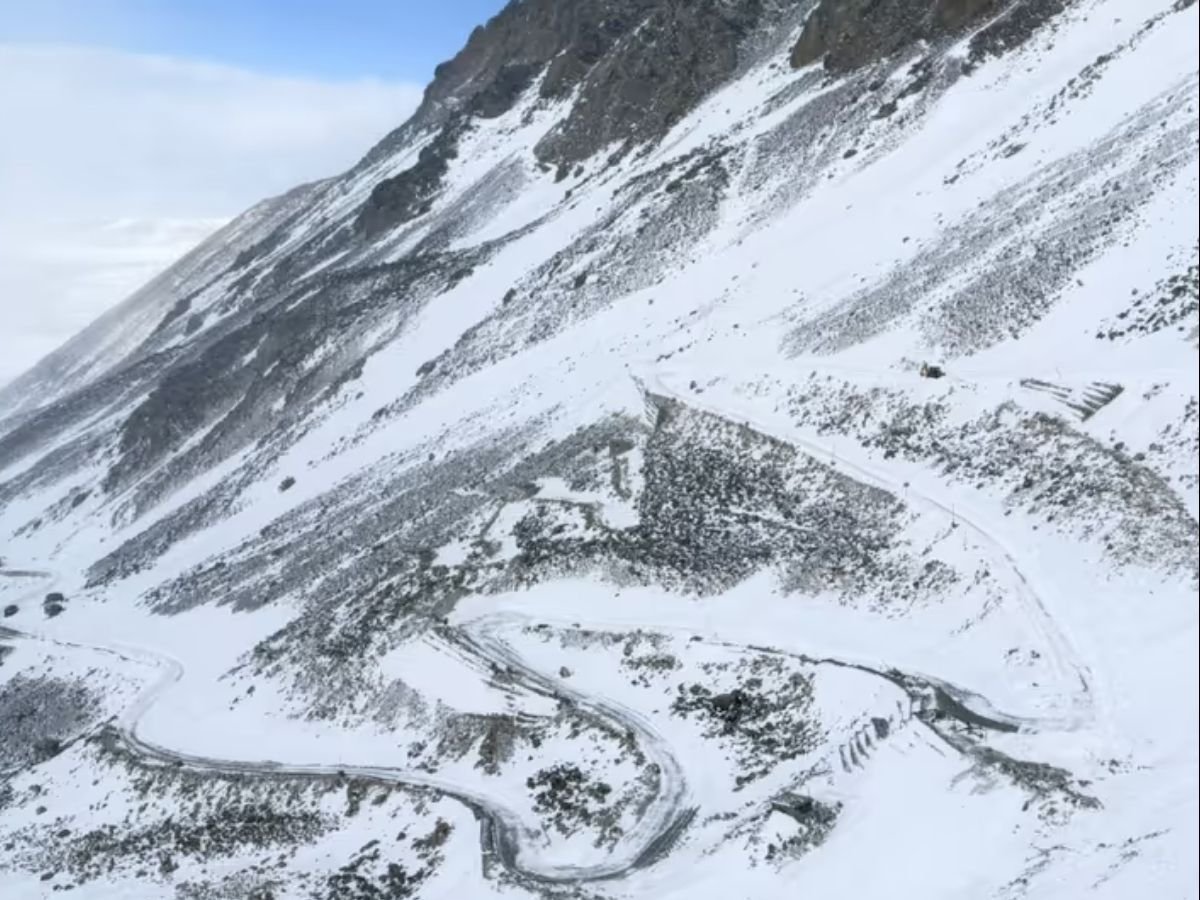 सिक्किम में लैंडस्लाइड, सड़क संपर्क टूटा, काल बैसाखी सिस्टम एक्टिव