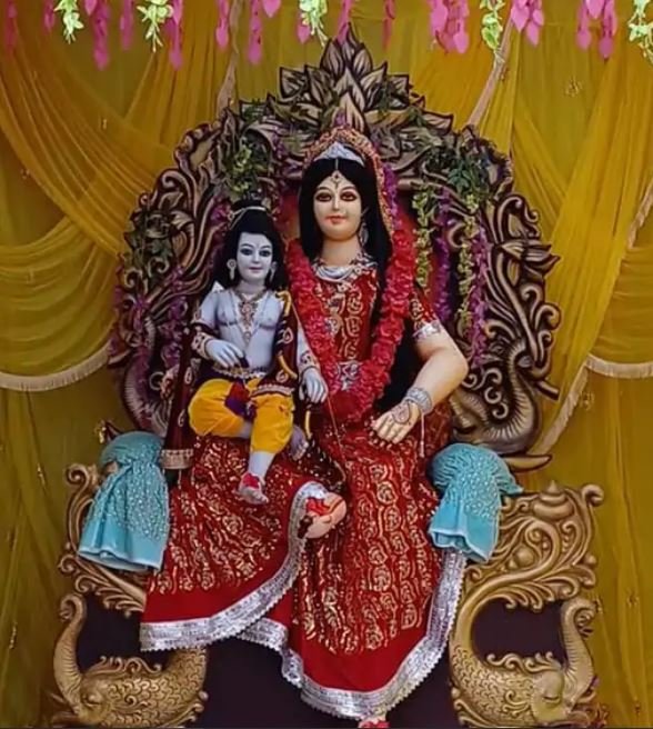 चाचा जी किए गए बिहार से तड़ीपार.. रोहिणी का नीतीश पर तंज